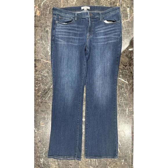 Lucky Brand Sweet Mid Rise Bootcut Jeans Women's Size 16/33R Dark Wash Denim - Picture 1 of 9